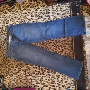 14 Liz Claiborne Jeans